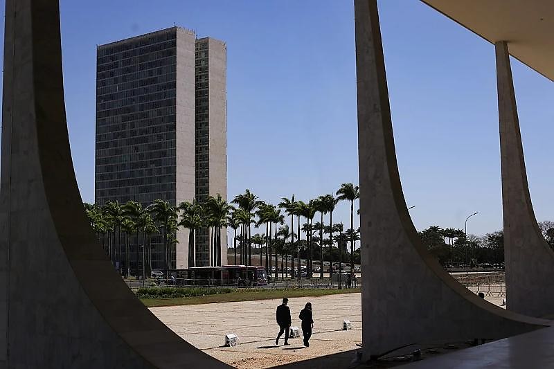 Congresso acelera votação para garantir Fundão de R$ 4,9 bilhões em 2026