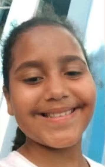 Filha de vereador morre após ter cabelo sugado em piscina de casa em MT