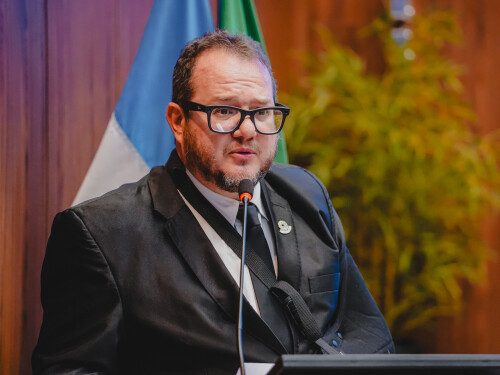 Rafael Brignoni reúne desenvolvimento, segurança e memória de Nova Mutum em atuação na tribuna