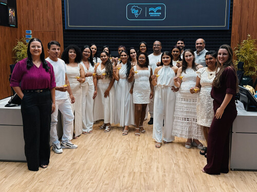Câmara Municipal sediou Cerimônia de Passagem da Lâmpada do curso de Enfermagem da UNIASSELVI