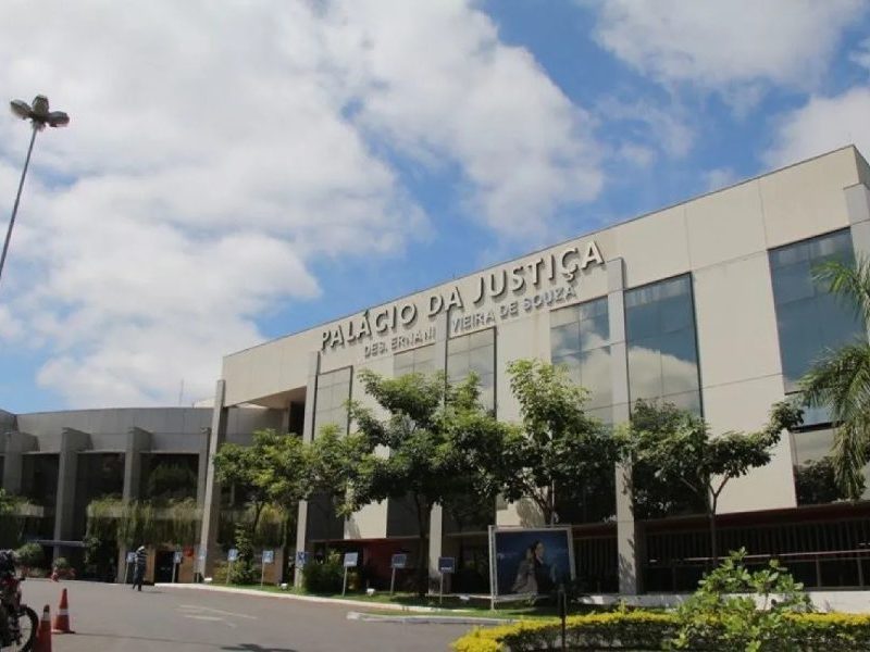 TJMT anula condenação de homem que esfaqueou ex-companheira