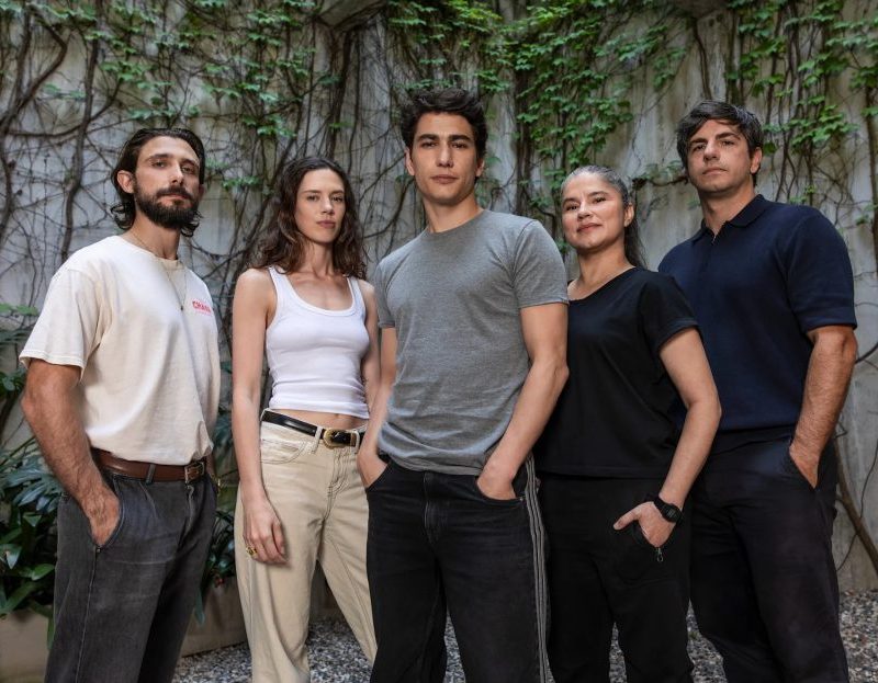 Adorou Silo? Nova superprodução da Netflix tem tudo para ser sua próxima obsessão