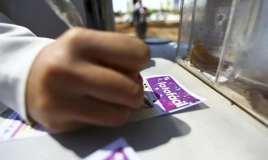Apostas de cinco cidades de MT acertam 14 números na Lotofácil