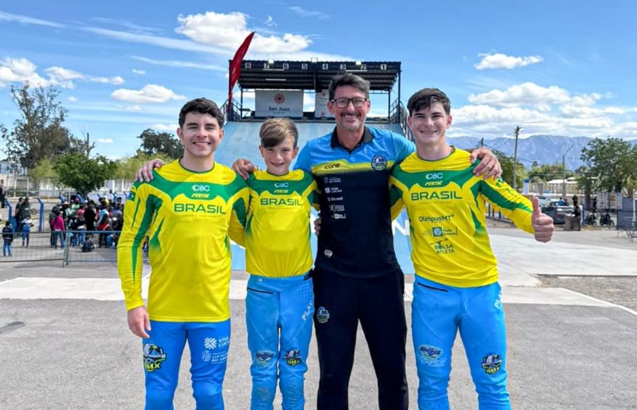 Atletas de Lucas conquistam dois ouros e mais medalhas em competições de BMX na Argentina