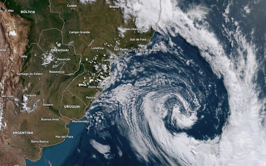 Ciclone e nova frente fria levam chuva e ventania para grandes áreas hoje