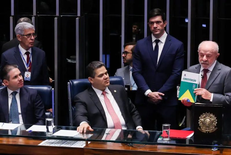 Aposentadoria especial para agentes de saúde é promulgada