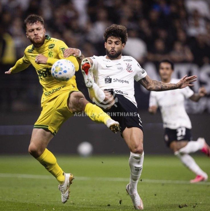 Corinthians bate o Mirassol, encerra jejum e respira no Brasileirão