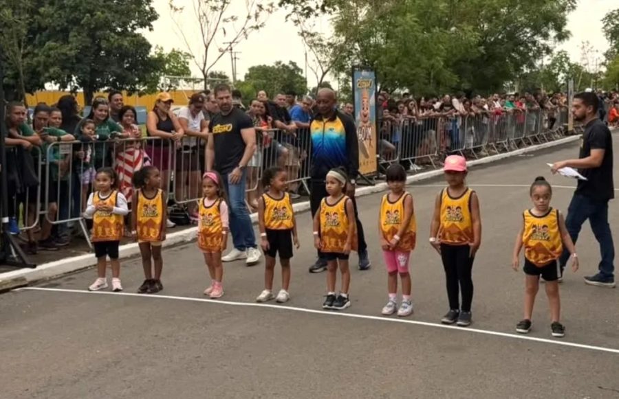 Corrida do Reizinho reúne 1 mil crianças em Cuiabá