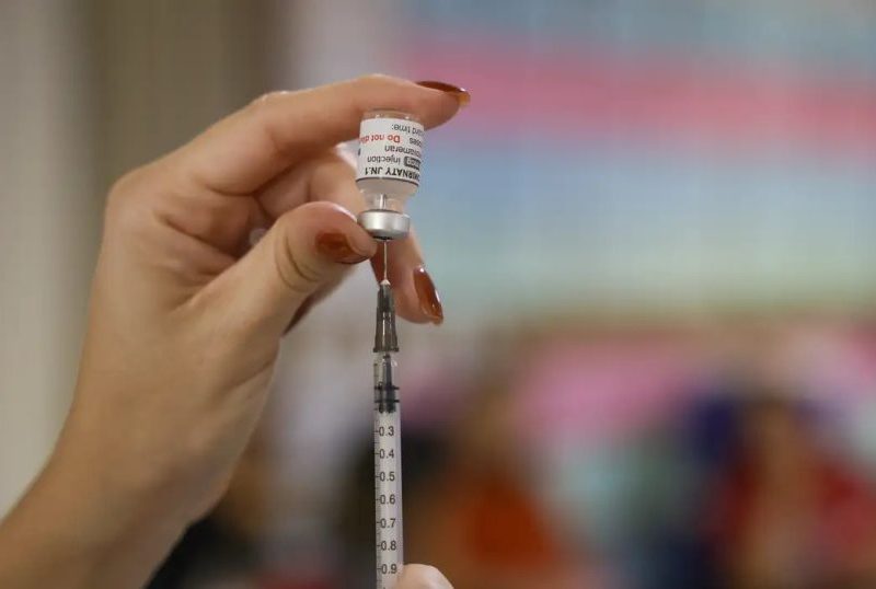 Desinformação faz com que só 5% das crianças sejam protegidas da covid
