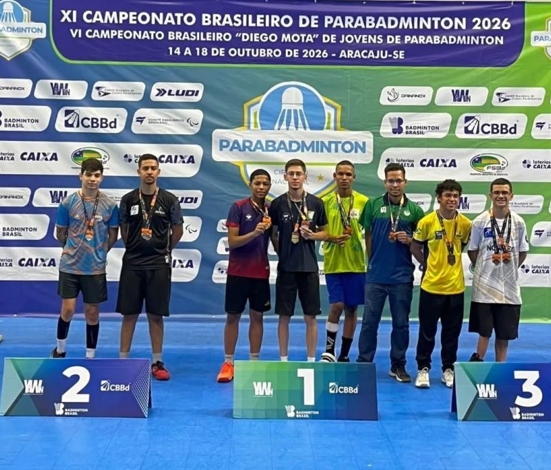 Vitor Dutra brilha com dois ouros no Brasileiro de Parabadminton