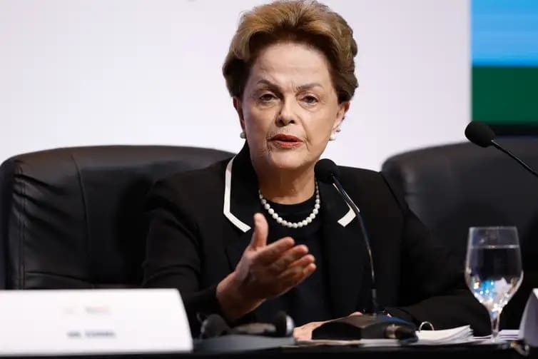Dilma será indenizada com R$ 17,5 mil por mês por perseguição durante a ditadura