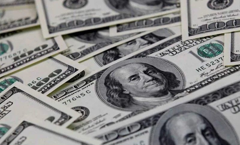 Dólar cai 0,61% e fecha cotado a R$ 5,02