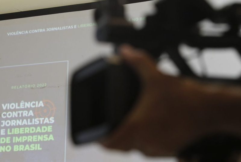 Veículos independentes publicam manifesto pela democracia