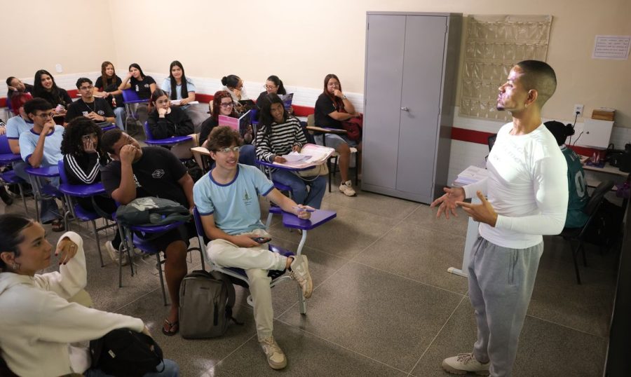 Enem 2026: Inscritos automaticamente devem escolher idioma