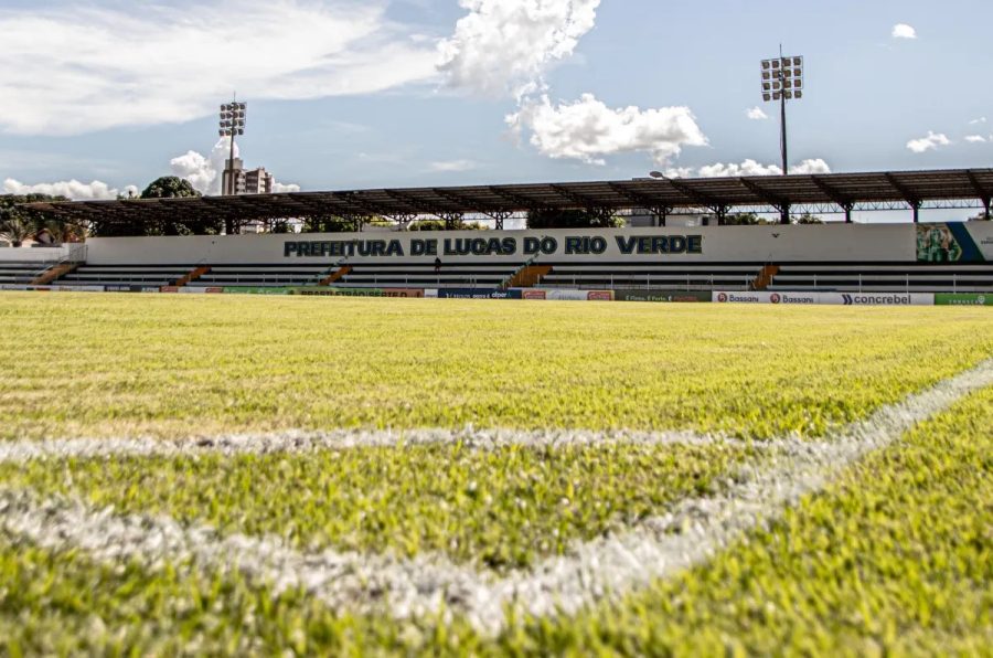 Estádio Passo das Emas tem obras de iluminação autorizadas para a temporada 2027