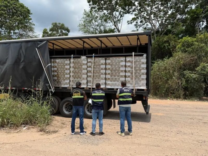 Fiscais apreendem três cargas de cerveja avaliadas em mais de um milhão de reais