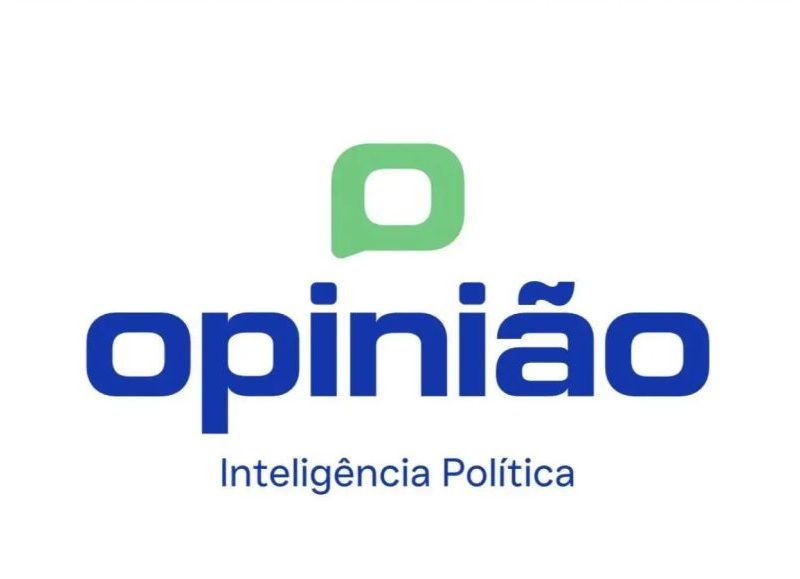 Flávio Bolsonaro lidera pesquisas, mas vantagem sobre Lula recua