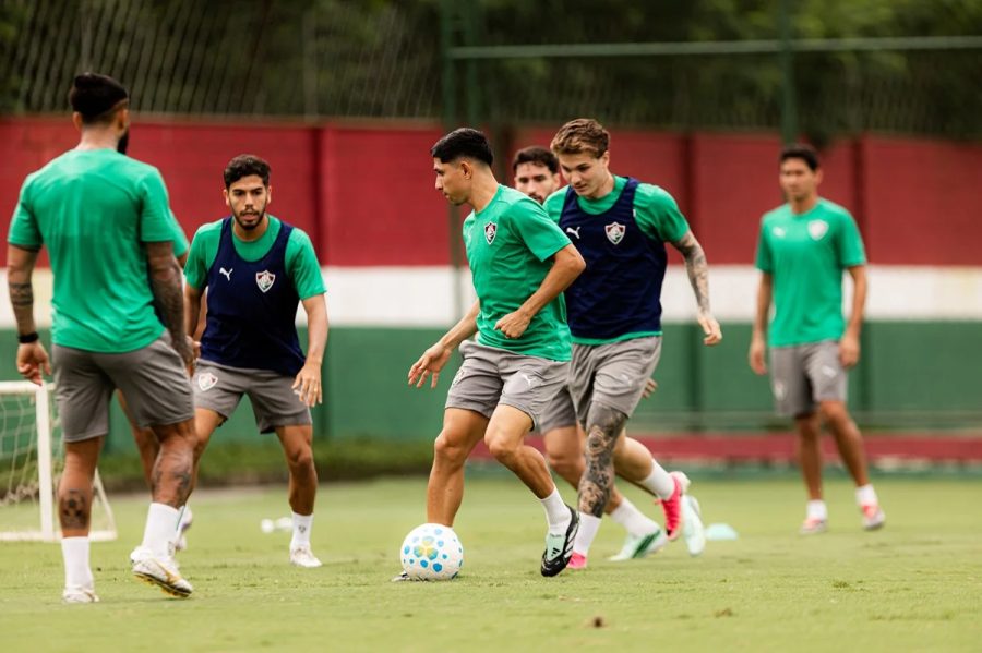 Fluminense x Coritiba no Brasileirão: onde ver e escalações