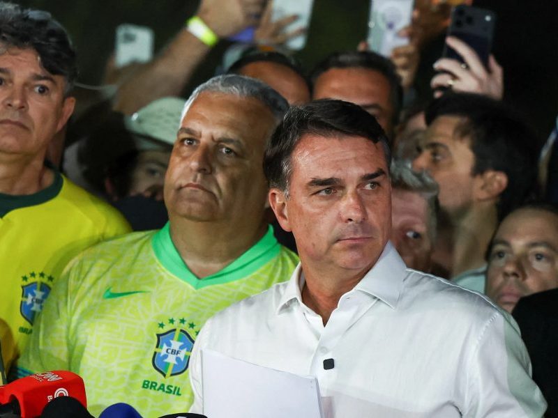 Funks de direita dominam Spotify após segundo turno das eleições