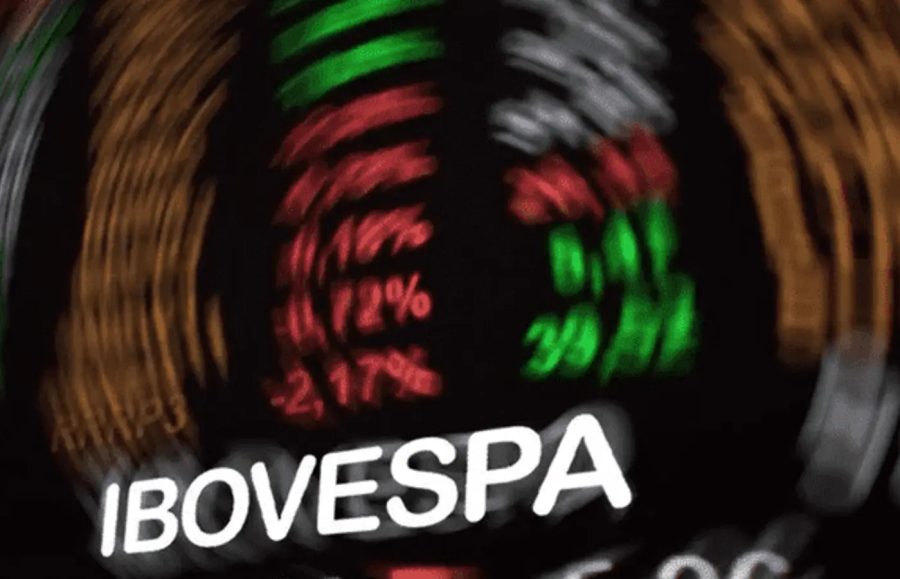 Ibovespa recua 0,92% e encerra o dia aos 206.379 pontos