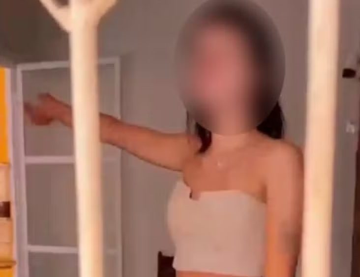 Jovem resgatada após ser mantida por 30 dias em cárcere privado tinha medidas protetivas contra namorado