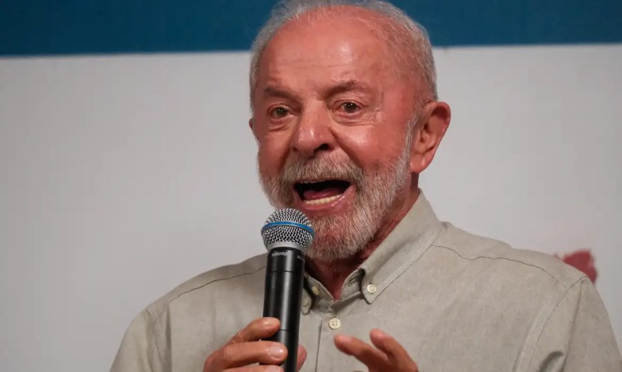 Lula aceita proposta de Flávio para quebra de sigilo bancário