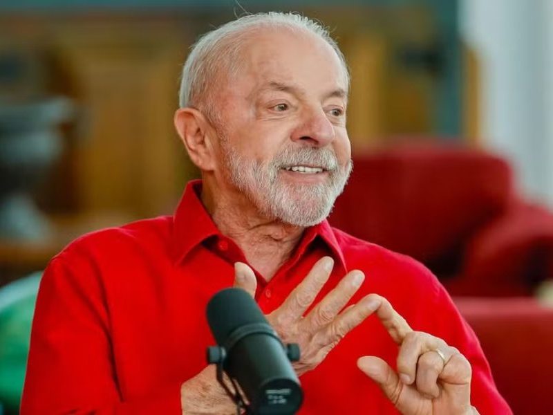 Lula vota e enaltece mobilização popular: “nunca vi nada igual”