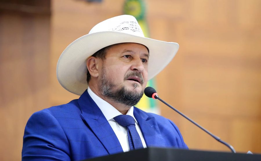 Deputado Cattani nega feminicídio da filha e cita término