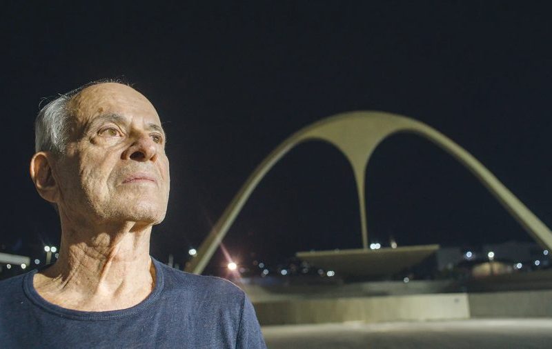 Ney Matogrosso passa por cirurgia e ficará longe dos palcos: ‘Nada grave’