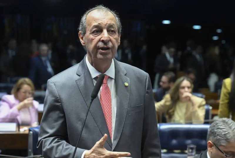 Omar Aziz é eleito governador do Amazonas