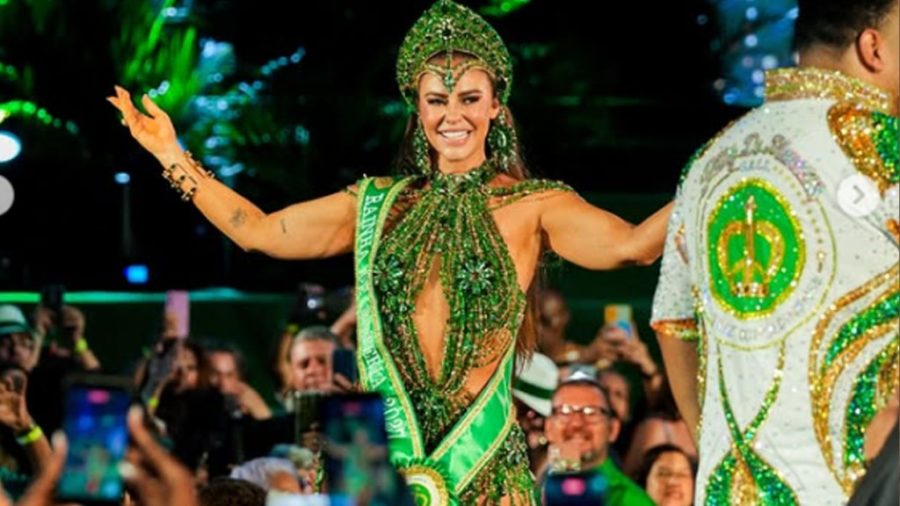 Paolla Oliveira assume posto de rainha de bateria da Imperatriz Leopoldinense