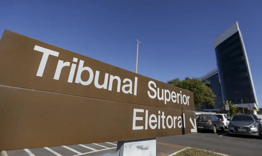 Partido Novo aciona TSE e acusa atos musicais de promoverem showmícios em favor de Lula