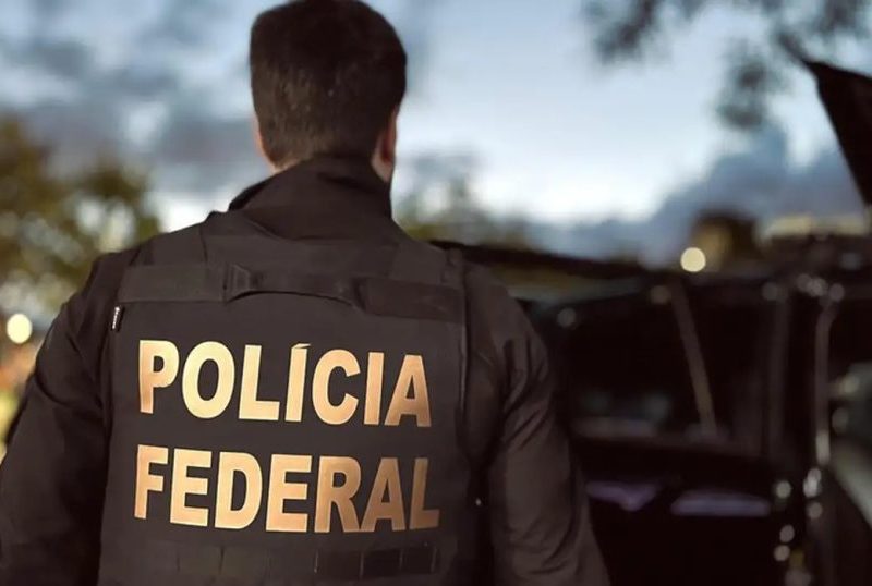 PF prende ex-secretário e deputado em operação contra lavagem