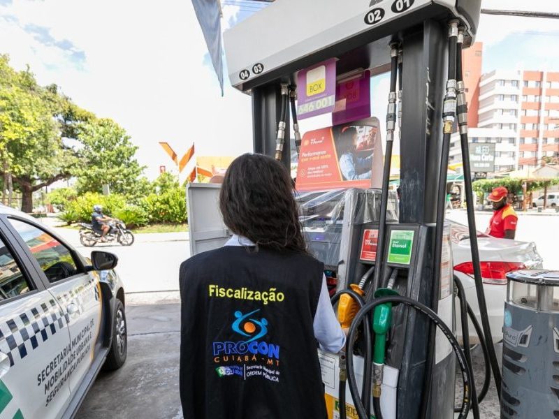 Procon Cuiabá deflagra Operação Ponto de Combustão e investiga 52 postos por alta de combustíveis