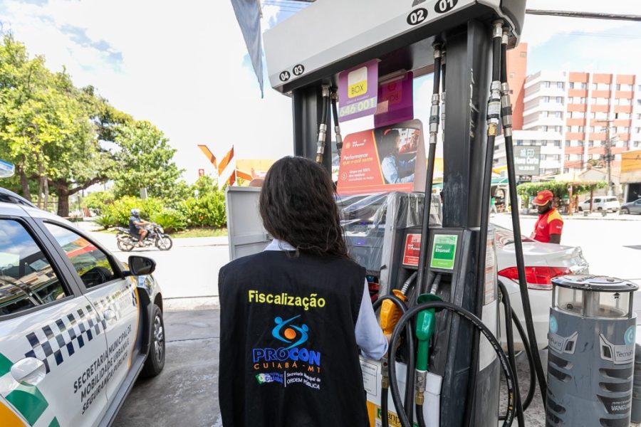 Procon Cuiabá deflagra Operação Ponto de Combustão e investiga 52 postos por alta de combustíveis
