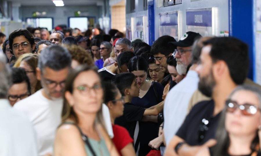 Câmara dos Deputados tem 35% de renovação e eleita bancada recorde