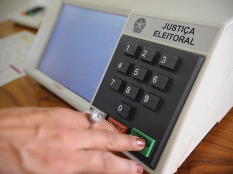 Eleições: veja quais documentos levar para votar neste domingo