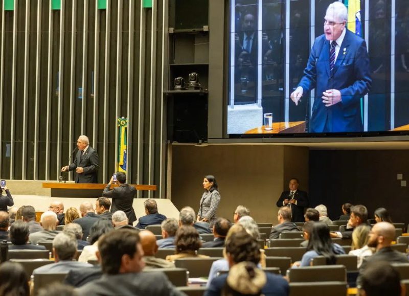 Setor produtivo pede reforma do Simples após atualização do MEI
