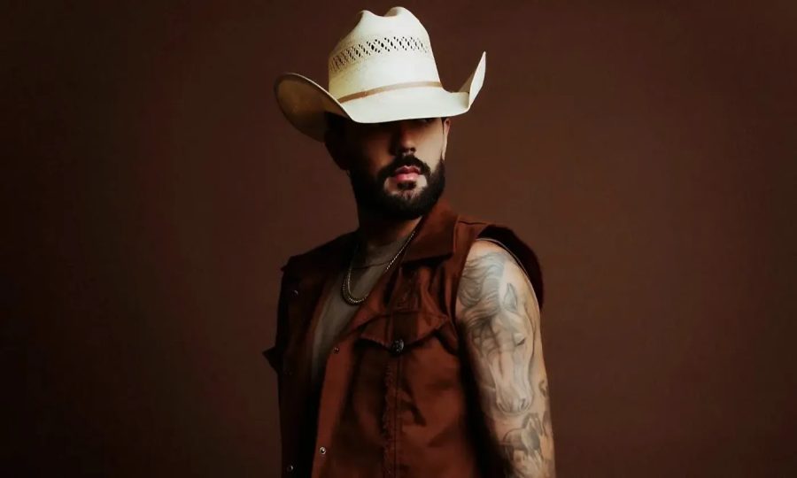 Voz do agro pop, Luan Pereira tenta um link com sertanejo tradicional ao gravar o álbum audiovisual 'Eu te amo rodeio'
